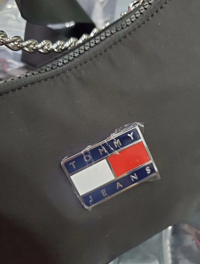 Tommy Hilfiger TMBB007 תמונה 8