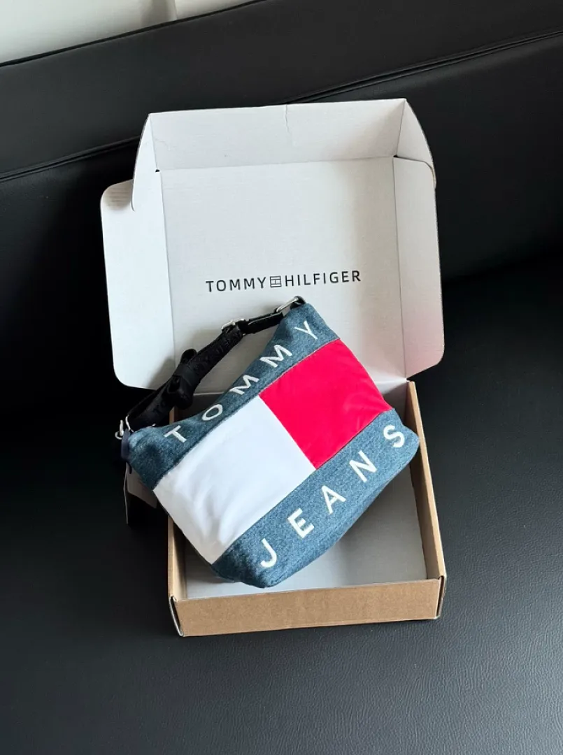 Tommy Hilfiger TMBB021 תמונה 8