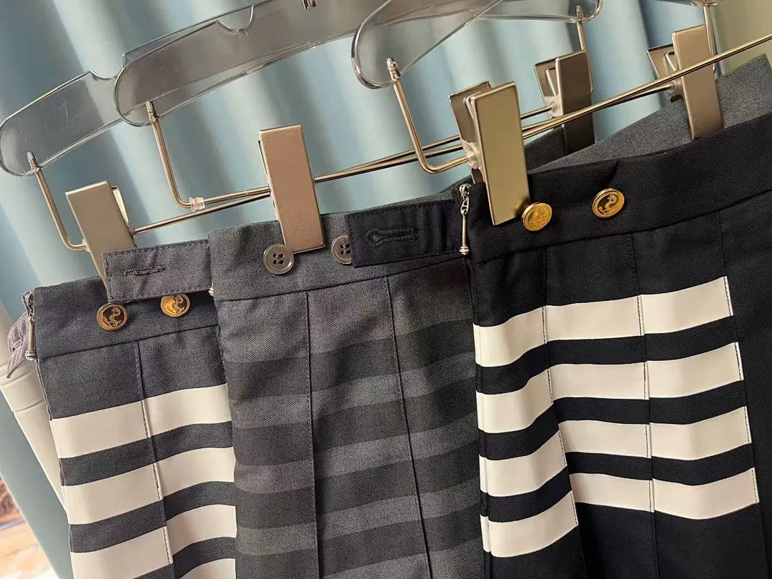 Thom Browne TMBYF002 תמונה 4