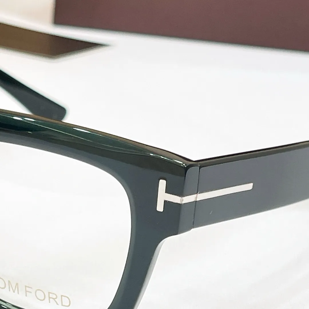 Tom Ford TMYJ004 תמונה 5