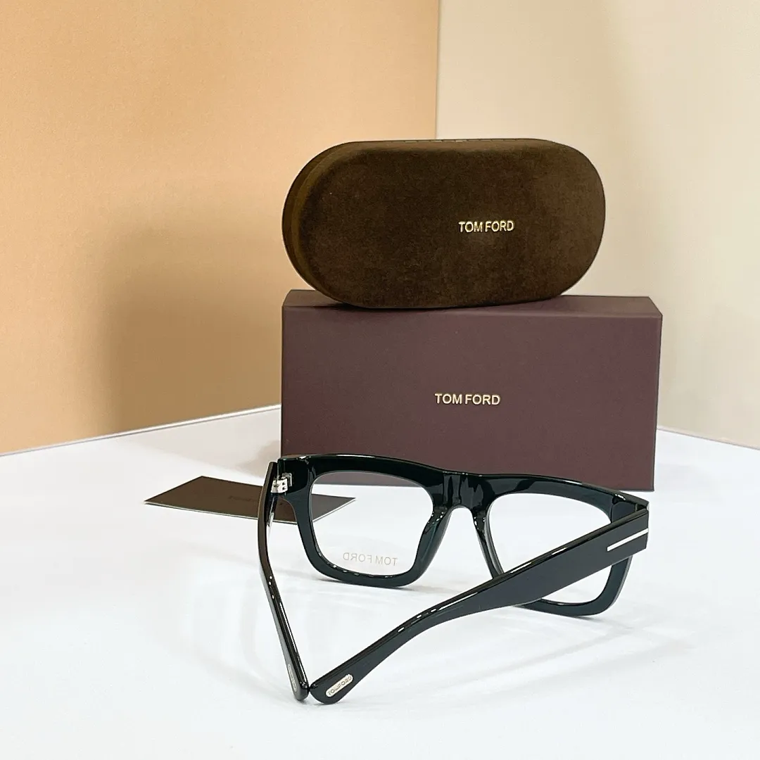 Tom Ford TMYJ004 תמונה 6