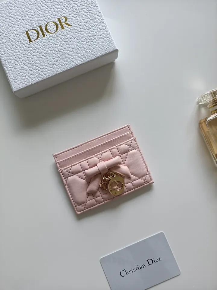 Dior U87O