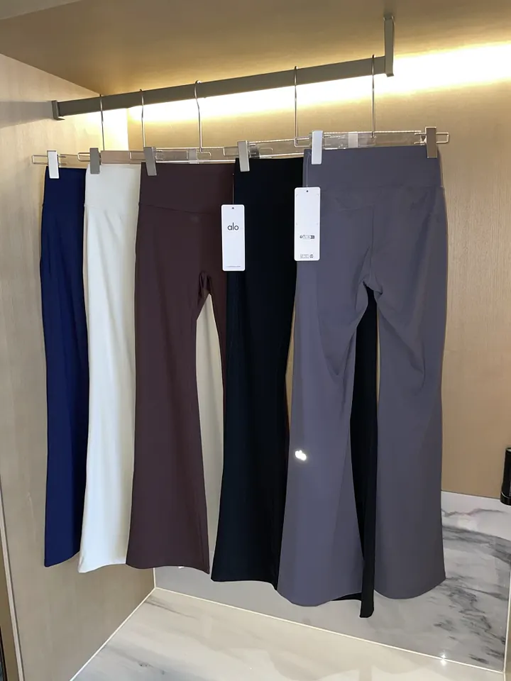 alo yoga UT141