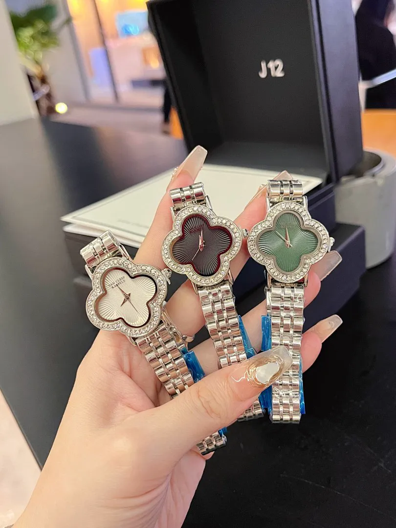 Van Cleef & Arpels VCW2 תמונה 2