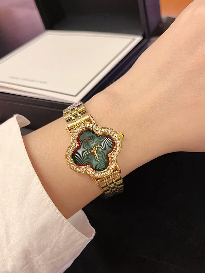 Van Cleef & Arpels VCW2 תמונה 7