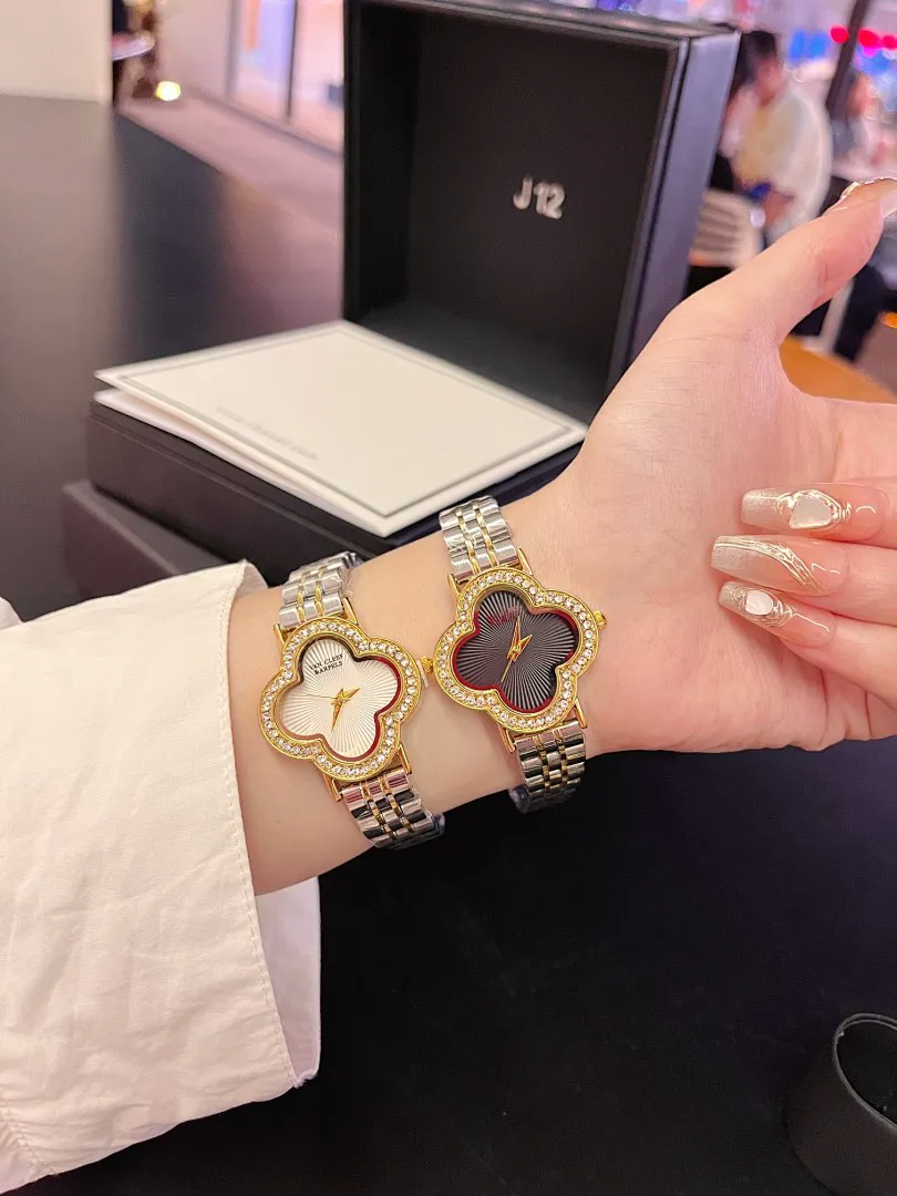 Van Cleef & Arpels VCW2 תמונה 8