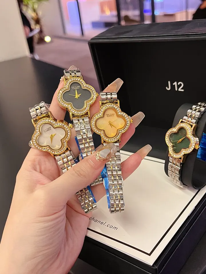 Van Cleef & Arpels VCW2