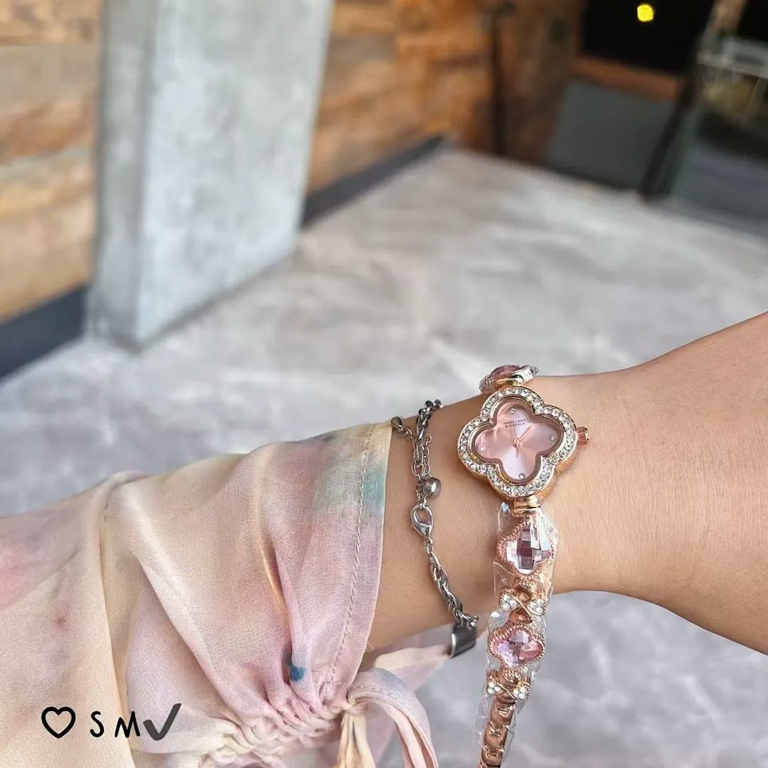 Van Cleef & Arpels VCW4 תמונה 11