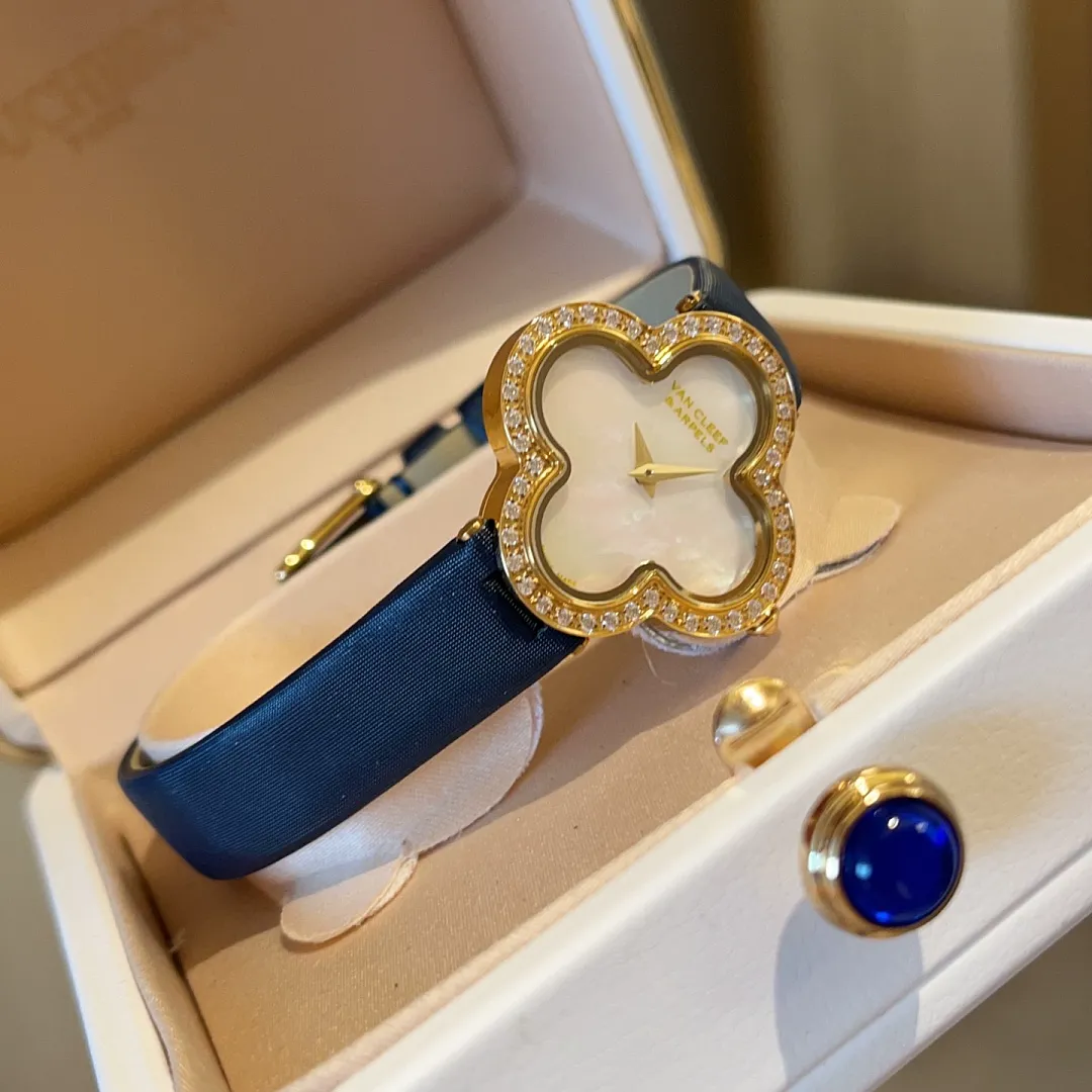 Van Cleef & Arpels VCW7 תמונה 2