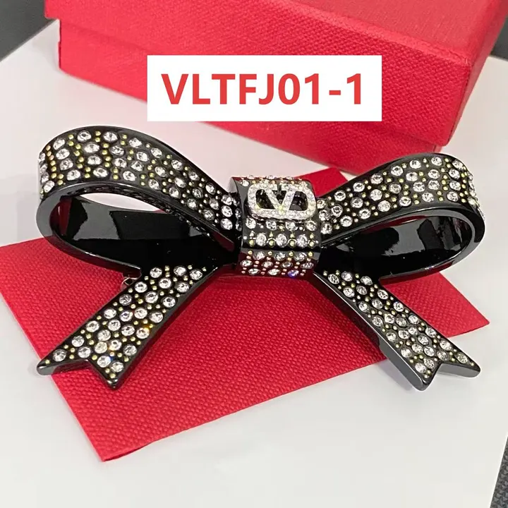 Valentino VLTFJ01