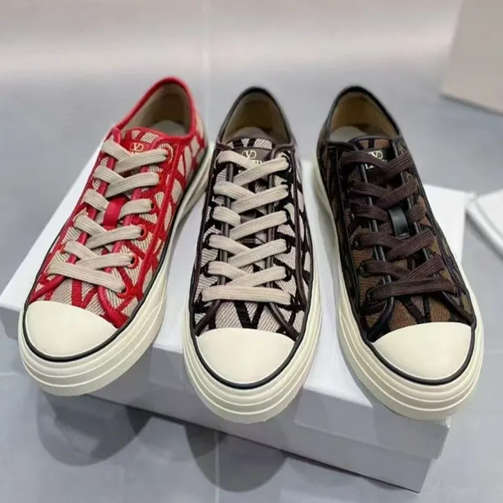 Valentino VLTX06