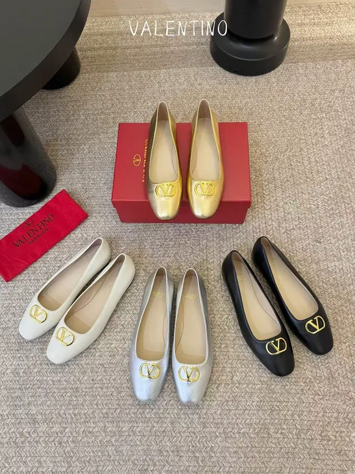Valentino VLTX15