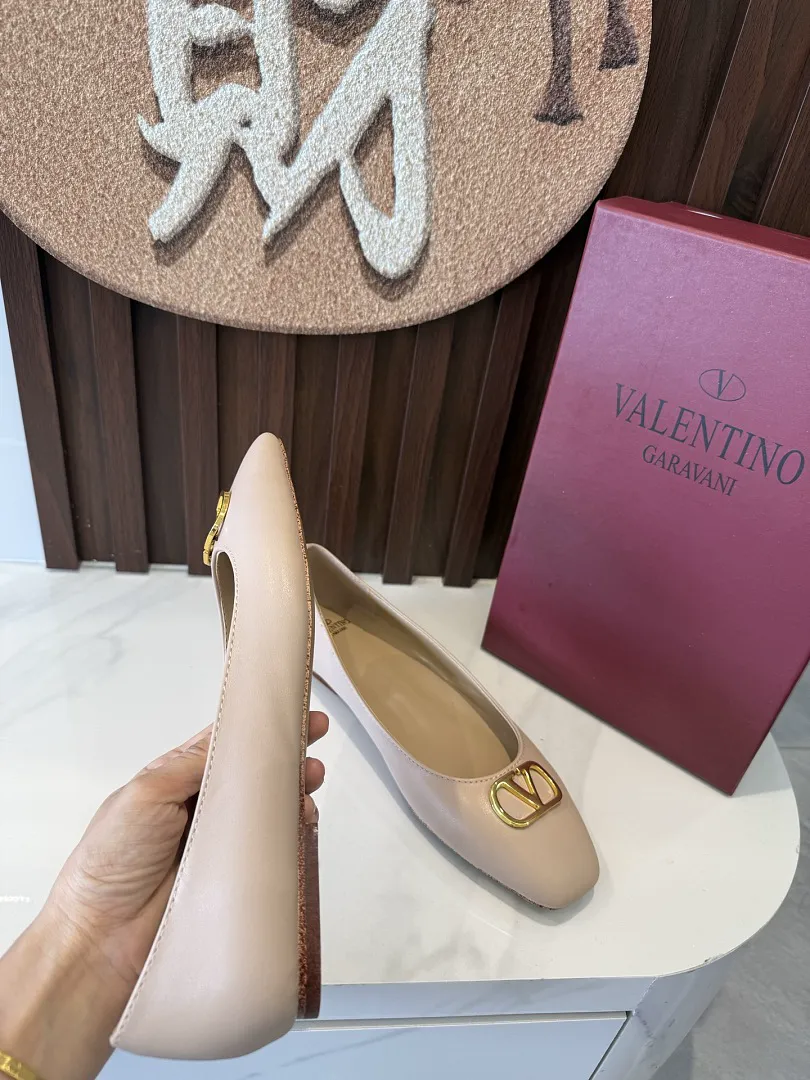 Valentino VLTX25 תמונה 16