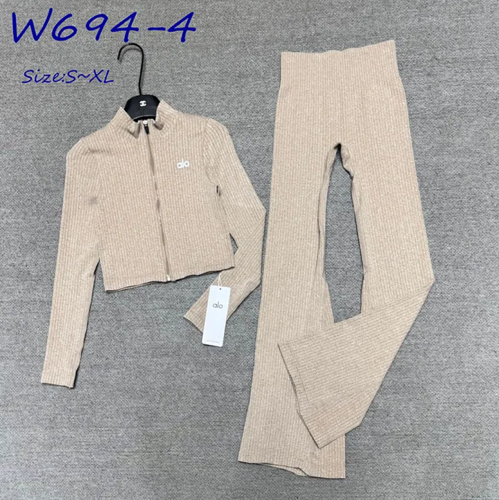 alo yoga W694
