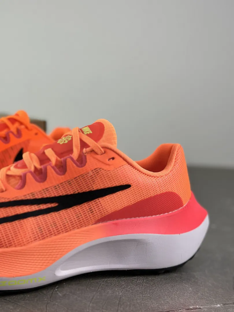 Nike W8E9 תמונה 2