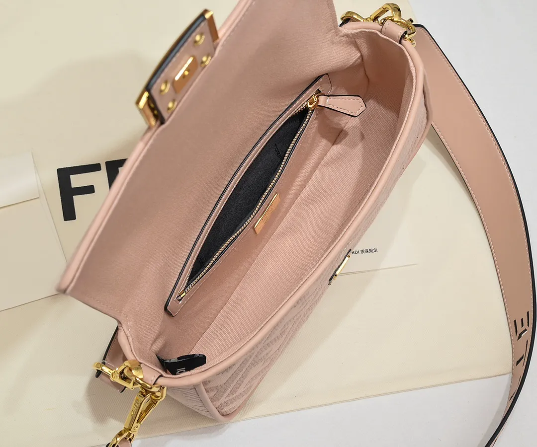 Fendi W9K2 תמונה 2