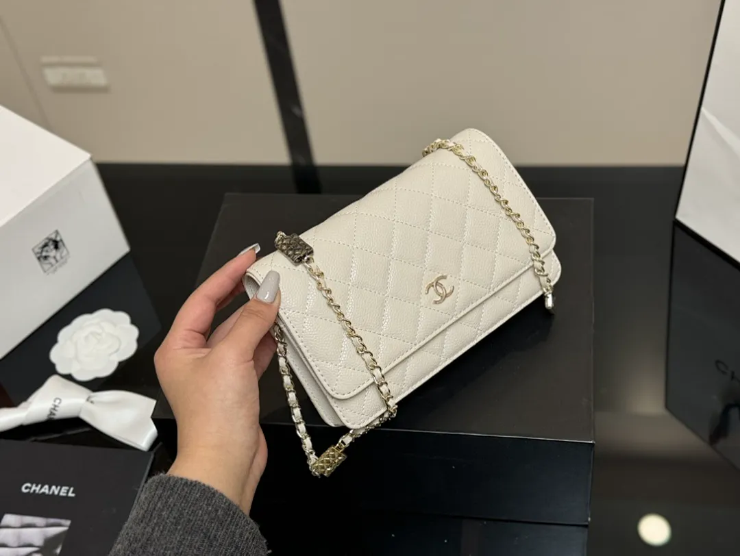 Chanel XNEBB006 תמונה 7