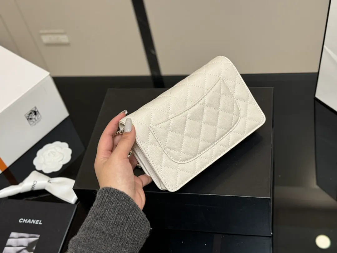 Chanel XNEBB006 תמונה 9