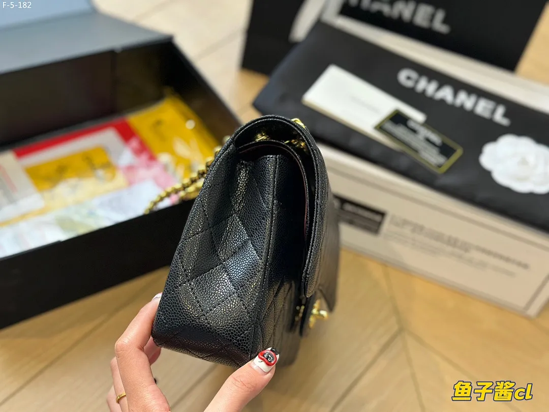 Chanel XNEBB009 תמונה 16
