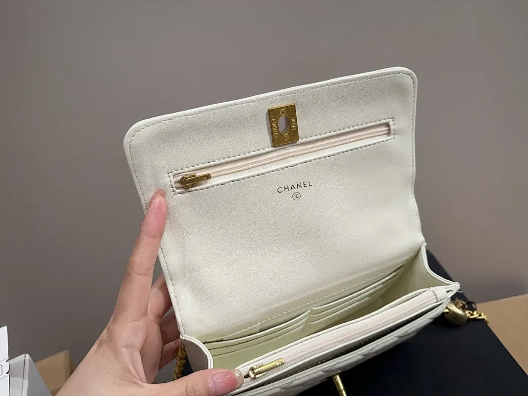Chanel XNEBB015 תמונה 6