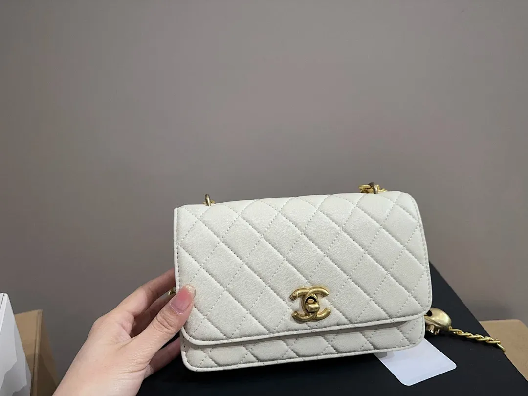 Chanel XNEBB015 תמונה 8