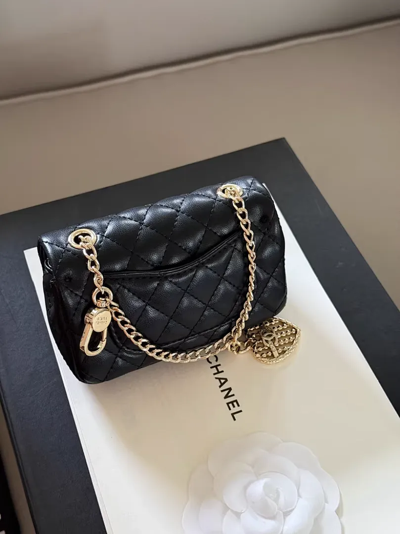 Chanel XNEBB044 תמונה 7