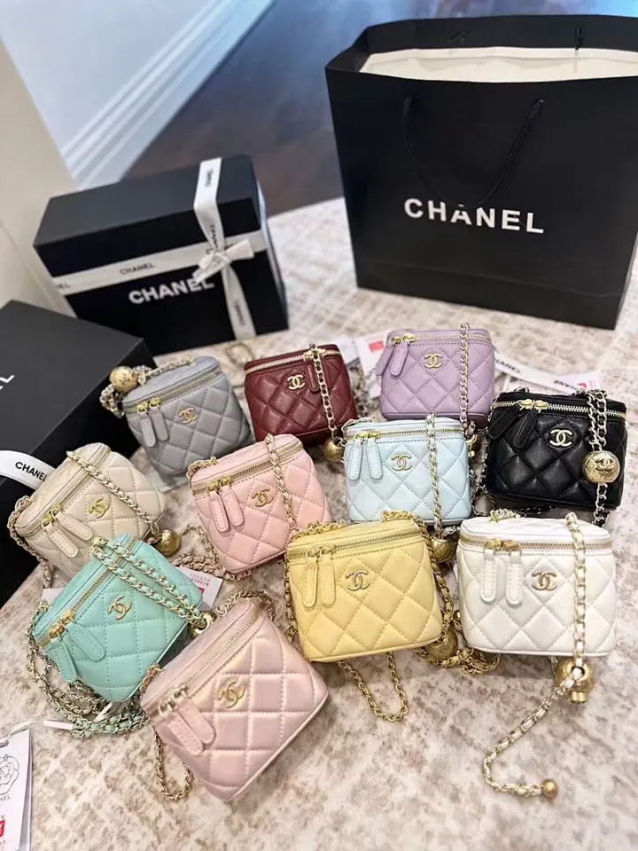 Chanel XNEBB059