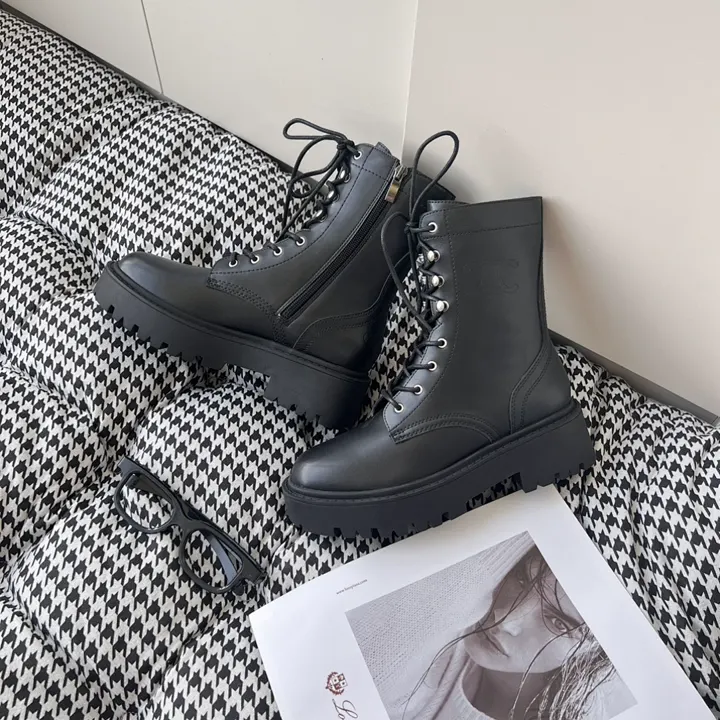 Celine Y01E