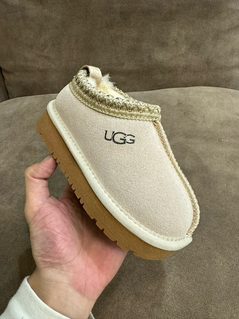 UGG Y117K תמונה 8