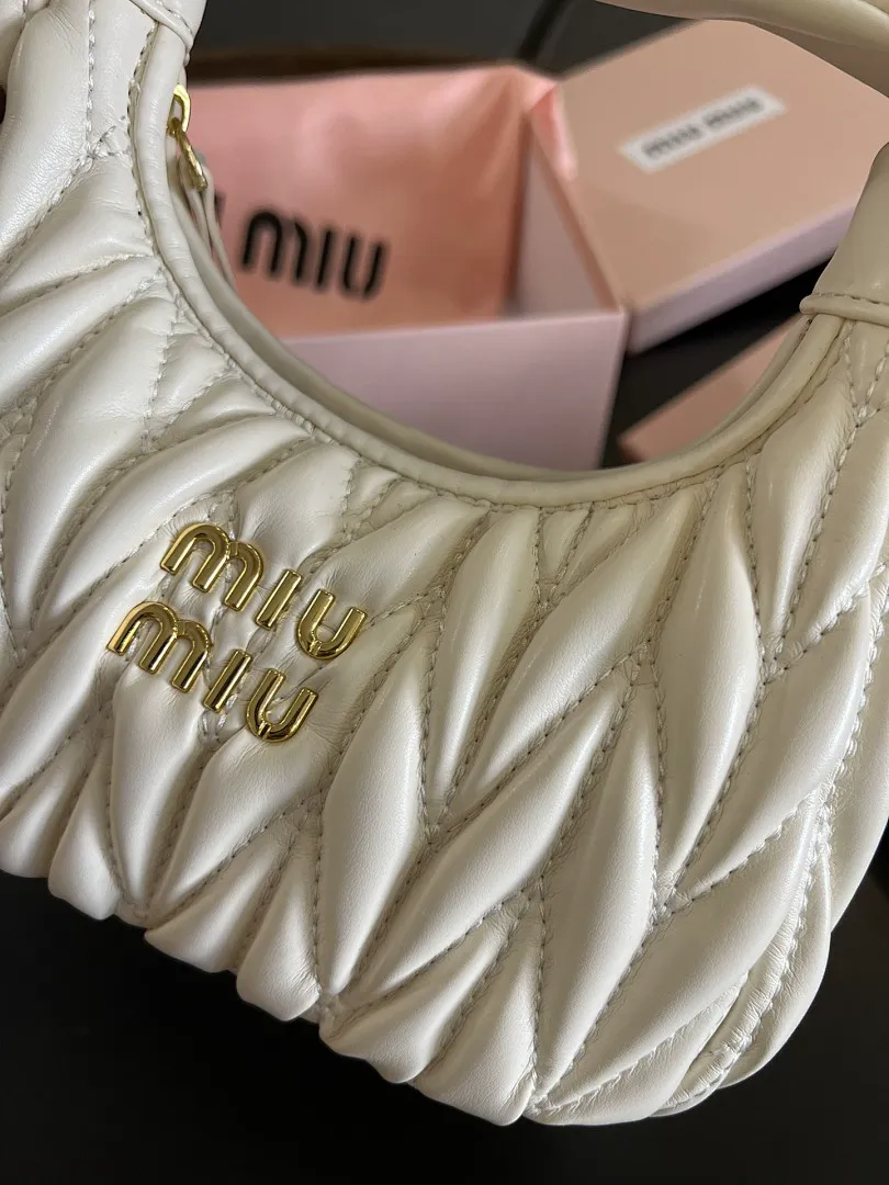 MIUMIU Y156M תמונה 4