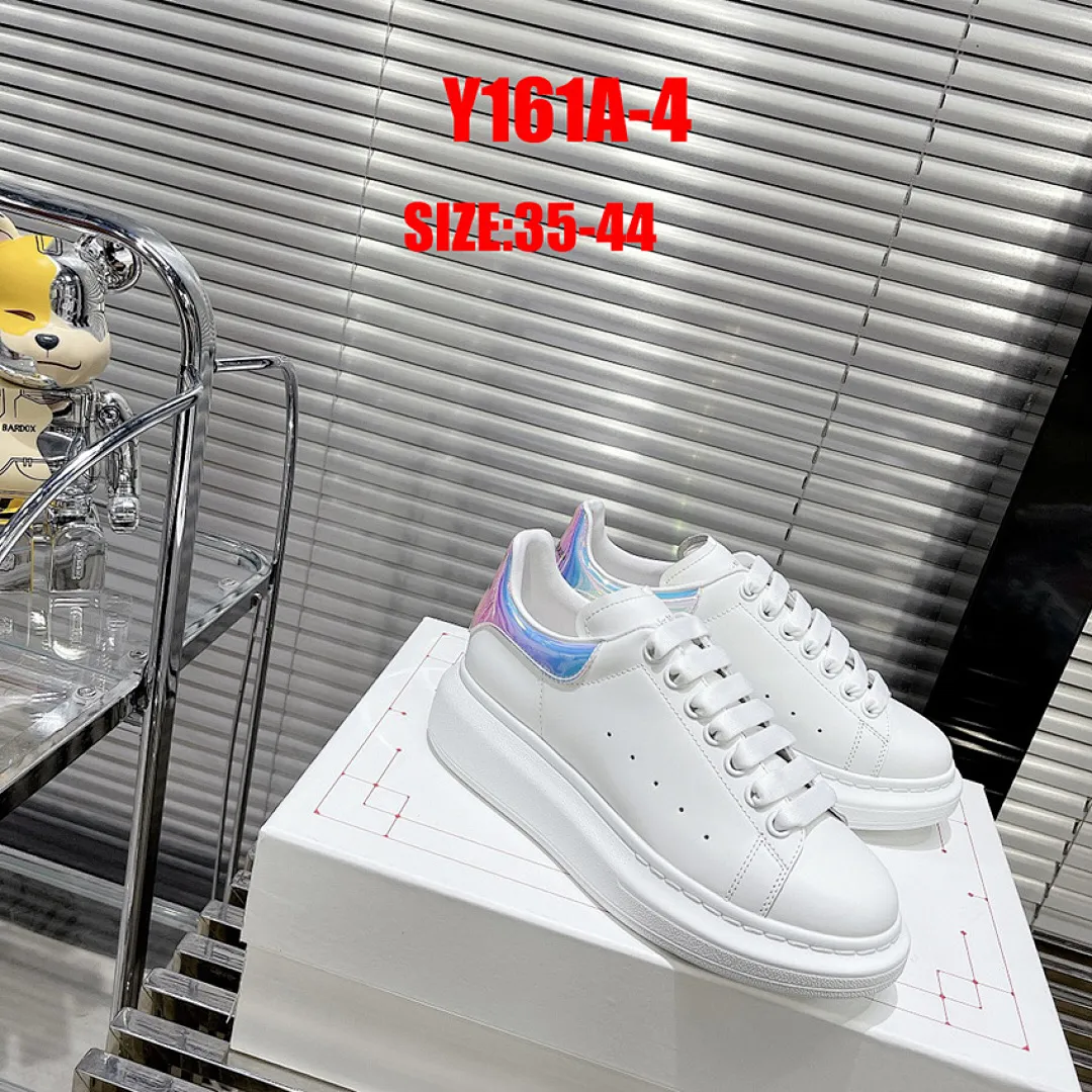 Alexander McQueen Y161A תמונה 15