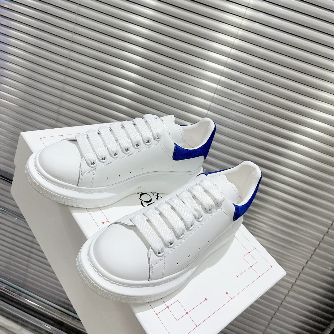 Alexander McQueen Y161A תמונה 4