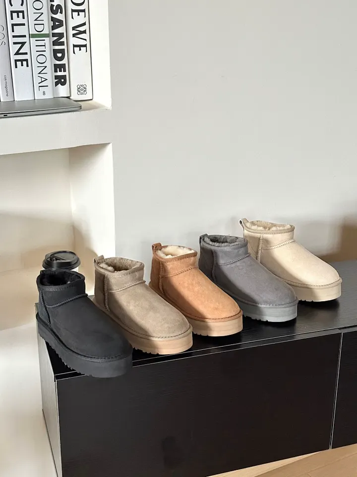 UGG Y1B5