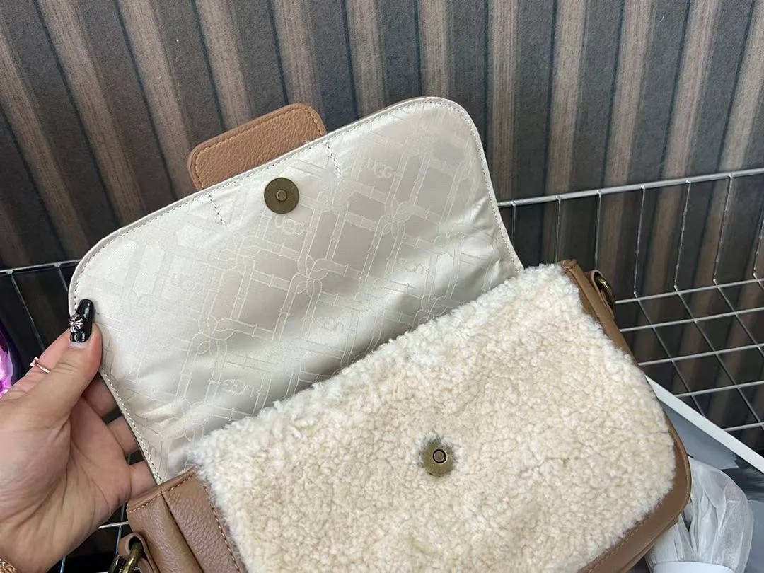 UGG Y922U תמונה 8