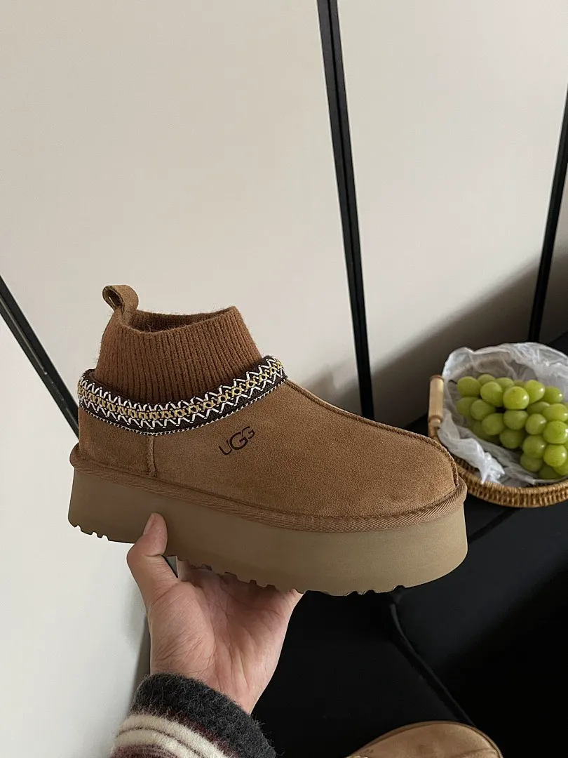 UGG Y97G תמונה 5
