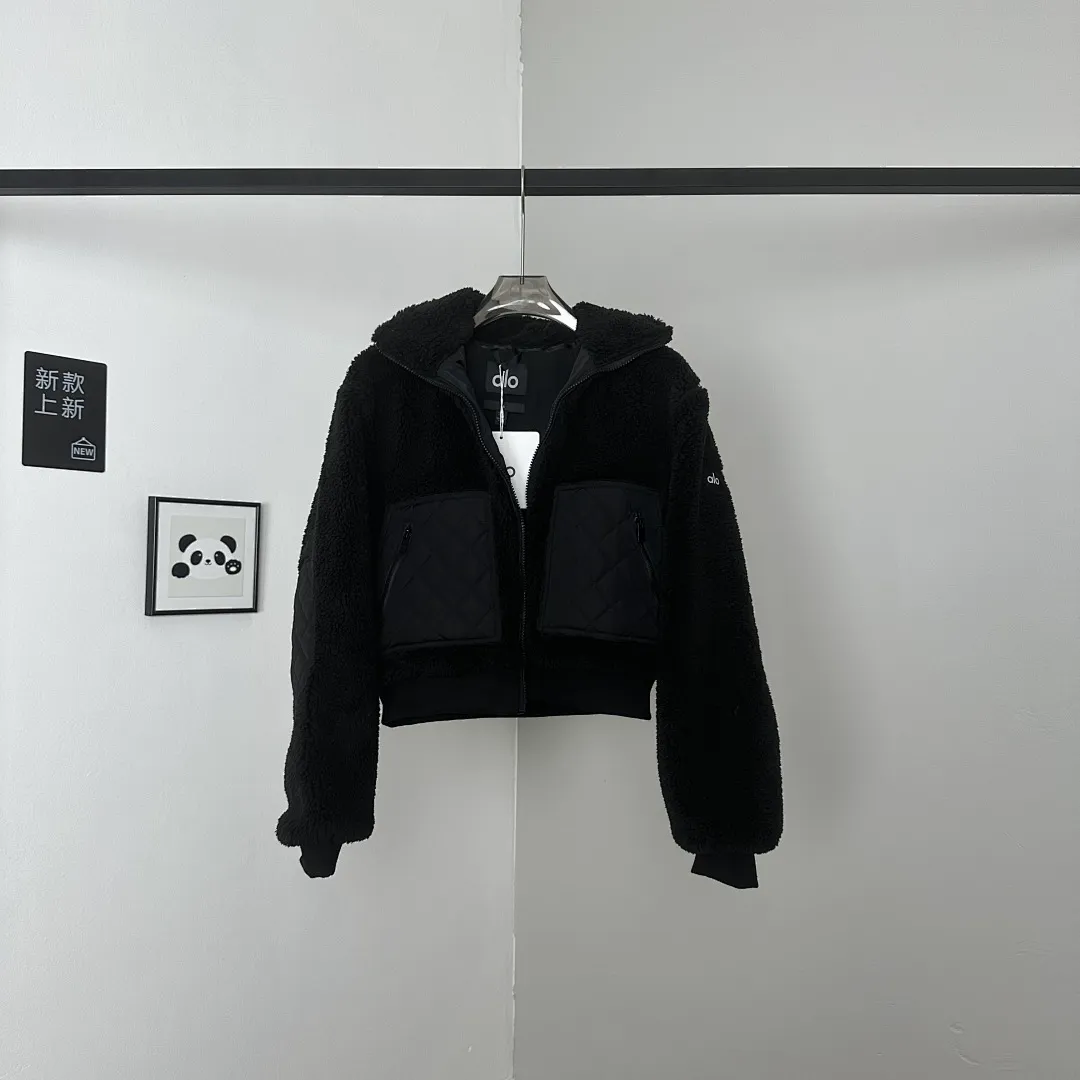 alo yoga YA01 תמונה 11