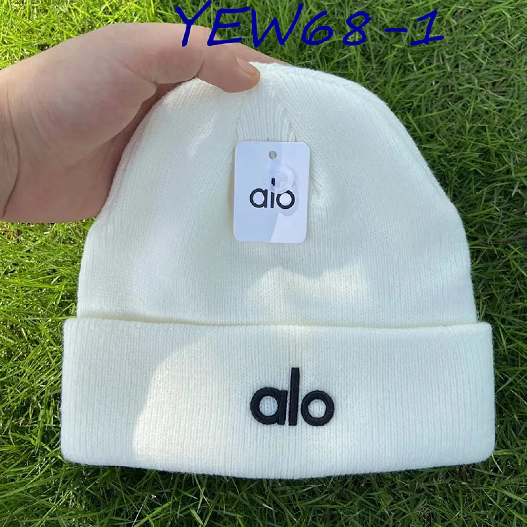 alo yoga YEW68 תמונה 16