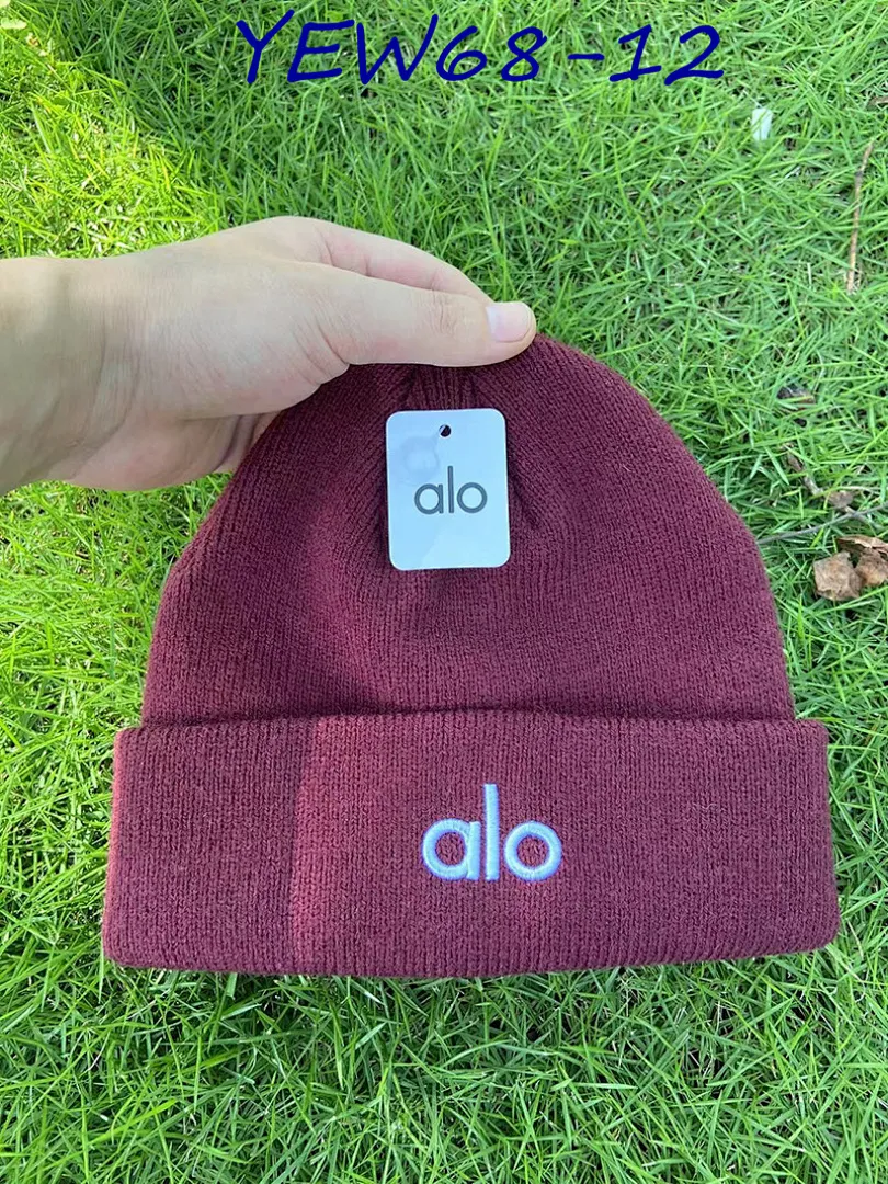 alo yoga YEW68 תמונה 5