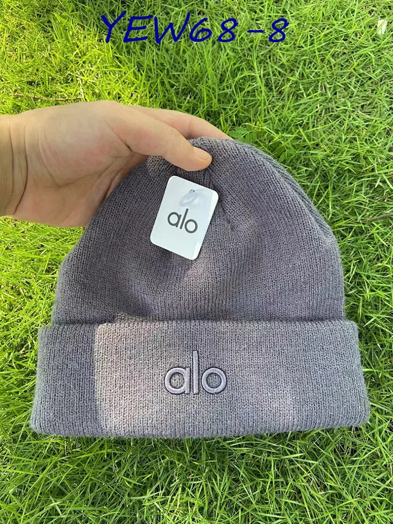 alo yoga YEW68 תמונה 9