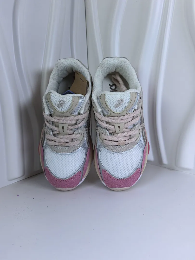 Asics YNK תמונה 5